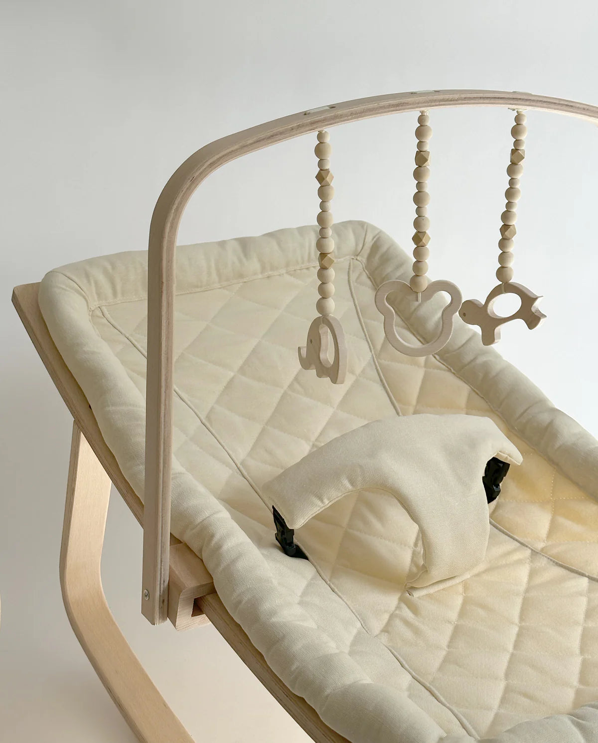 BABYWIPPE & SPIELEN - IVORY WHITE