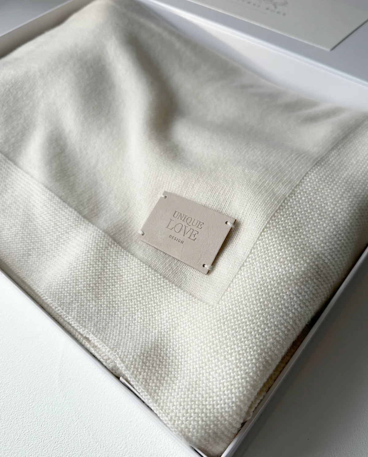 PREMIUM KASCHMIR DECKE - IVORY WHITE GLATT
