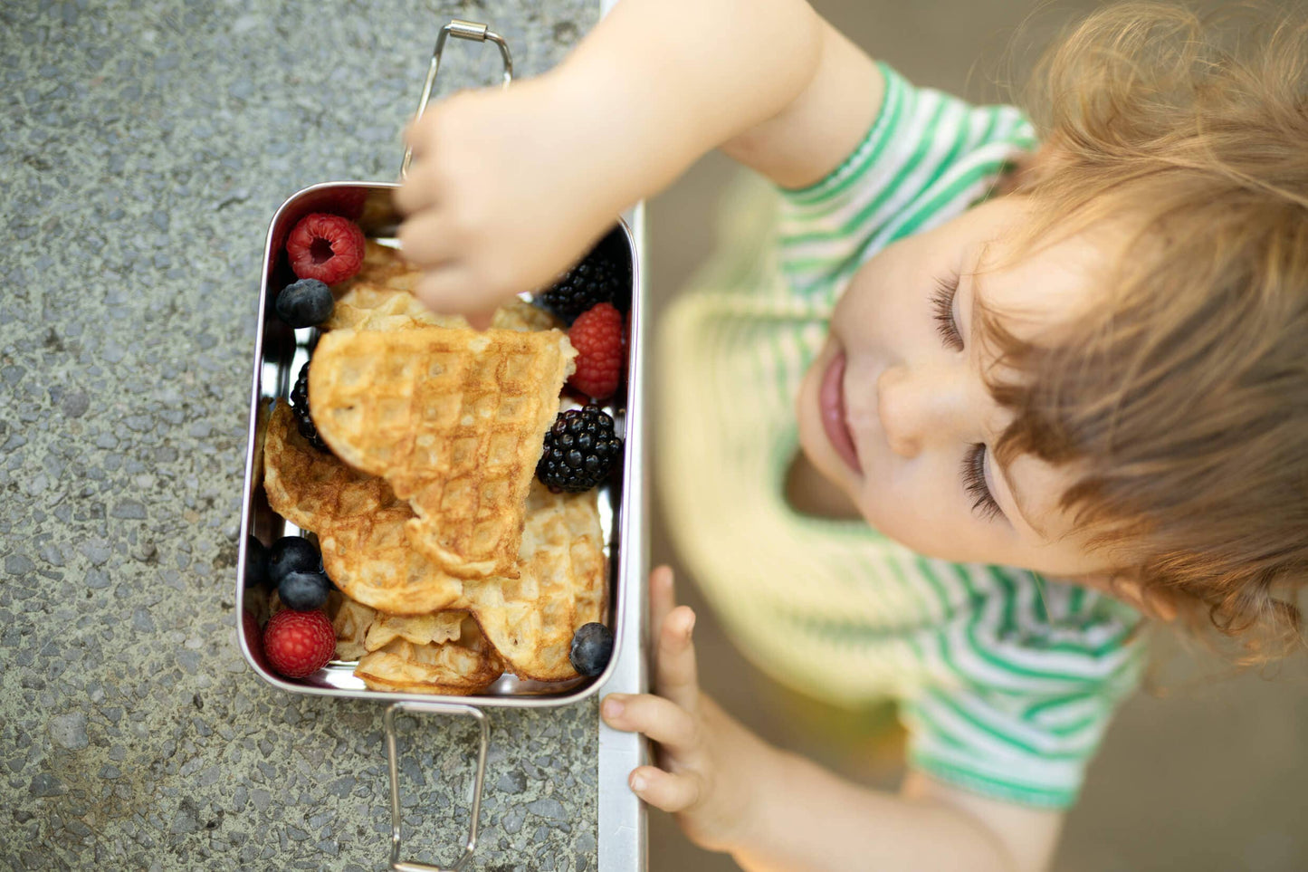 Dabba Magic – Doppeldecker Lunchbox aus Edelstahl mit Snackbox